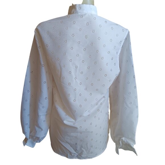 Medium Vintage Blouse White Pierced Eyelet Stand Collar Billow Sleeves Boho - Picture 6 of 7